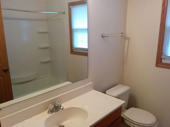 3rd image of 10427 W Donna Dr