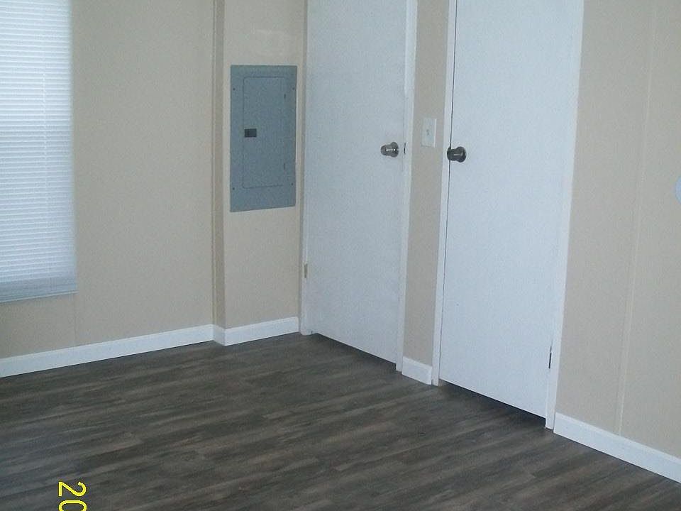 2nd image of 406 County Road 136a