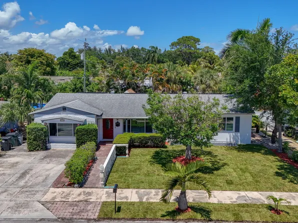 1762 N 15th Ave Avenue N, Lake Worth Beach, FL 33460