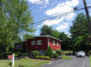 12 Catherine Pl, Latham, NY 12110