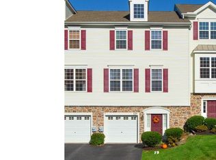 69 Narragansett Ln, Coatesville, PA 19320