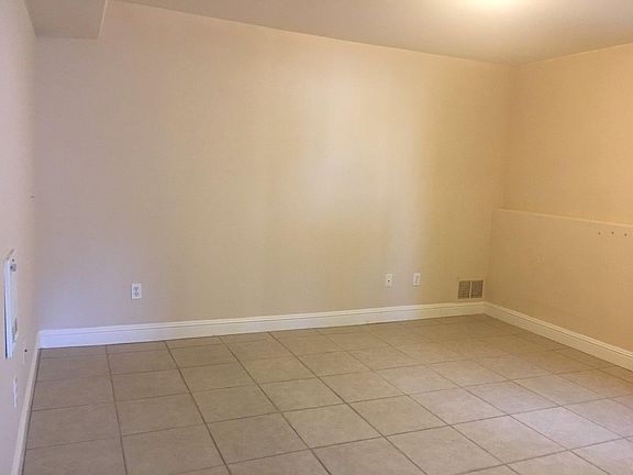 3rd image of 2204 12th Ave