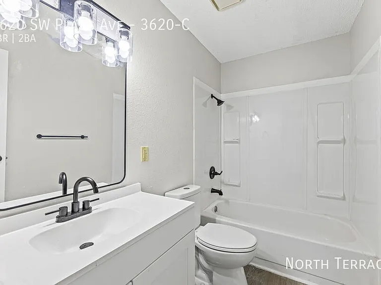 Capstone Townhomes — Photo 43