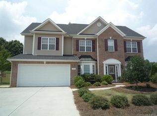 11025 Belmont Run Ln, Charlotte, NC 28213