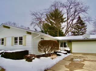 231 Wall St, Zeeland, MI 49464