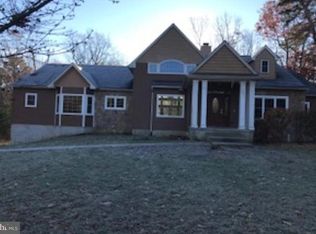 112 Cooper Folly Rd, Atco, NJ 08004