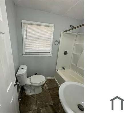 1611 W 34th St — Photo 17