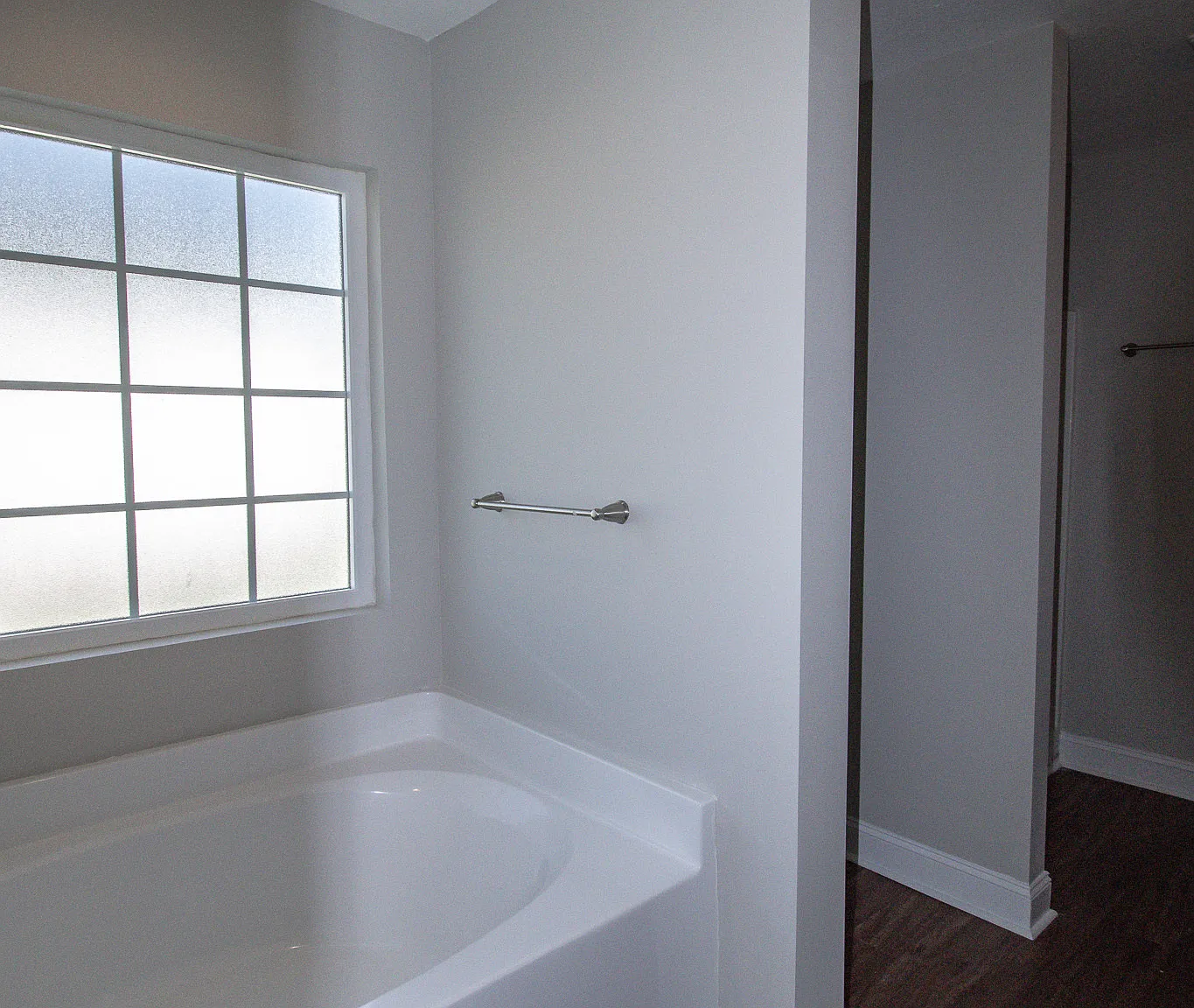 6006 Virginia Pine Avenue - 1 — Photo 3