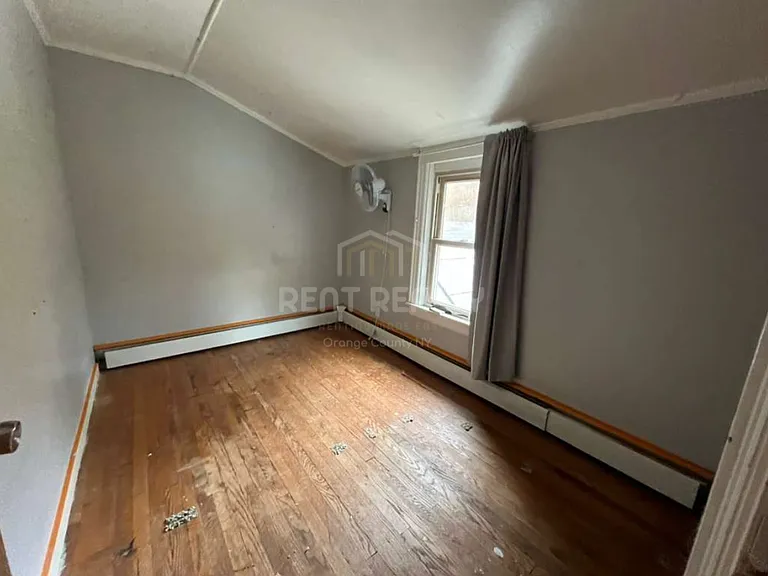 33 Hudson Rd — Photo 9