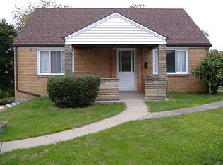 123 Video Dr, Homestead, PA 15120