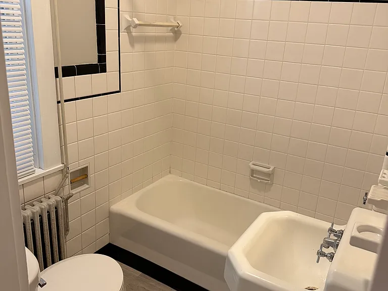 907 N Duke St #1 — Photo 6