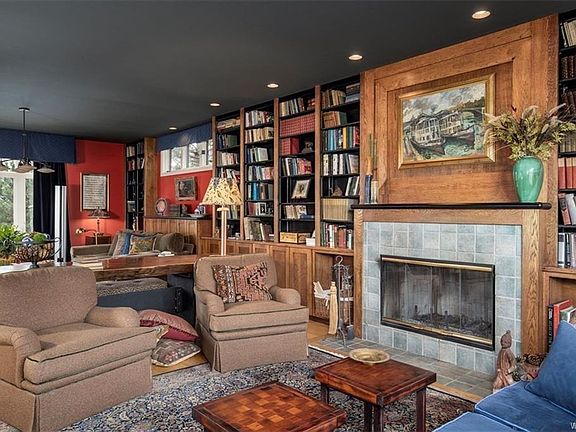 5th image of 8240 Oakway Ln