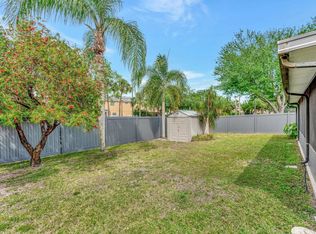126 Greentree Cir, Jupiter, FL 33458