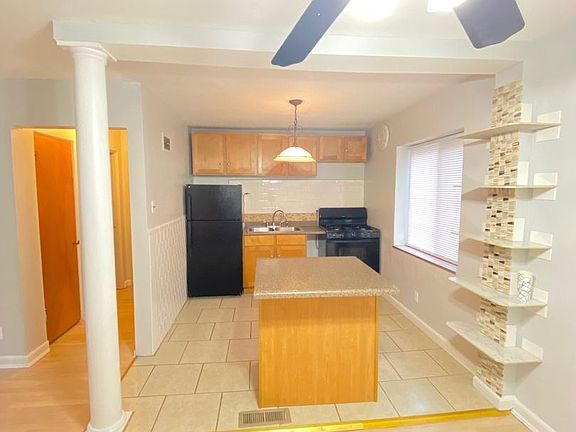 3rd image of 5940 5952 Nagel Ave 5952- 2s #7962224