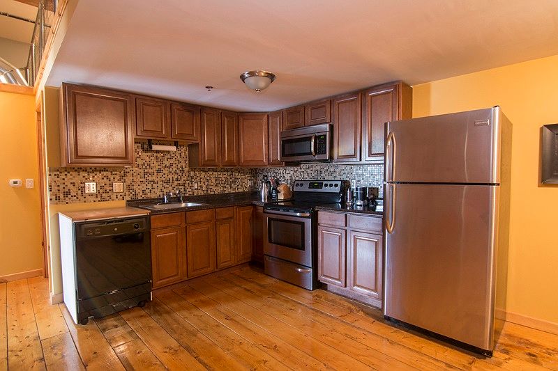 2nd image of 125 Goff Ave Unit 3103