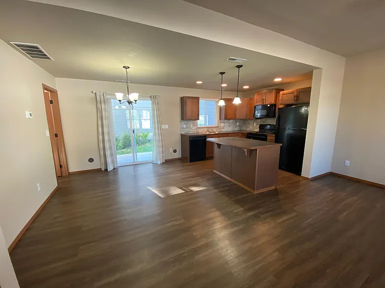 13015 N Raptor Ln — Photo 4