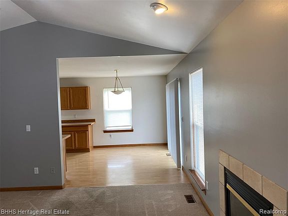 5th image of 2561 Bonny Brook Dr