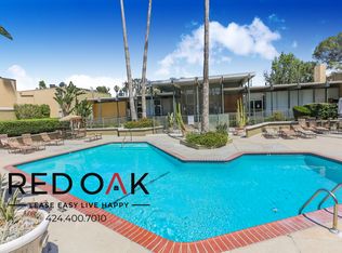15101 1/3 Magnolia Blvd #E14, Sherman Oaks, CA 91403