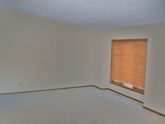 Spacious living room with plenty of room for entertaining.