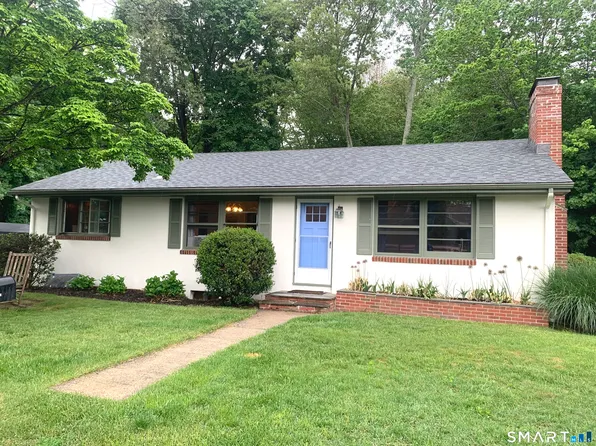 1 Gamma Avenue, Old Lyme, CT 06371
