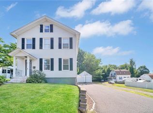14 Cherry St, Windsor Locks, CT 06096