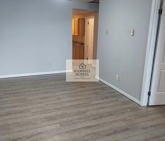 112 1st St S #3 — Photo 1