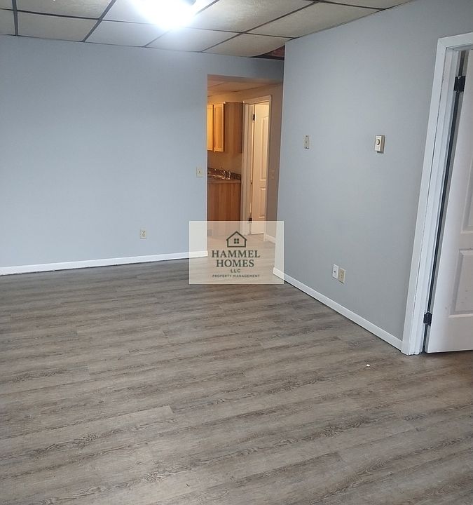 1st image of 112 1st St S #3