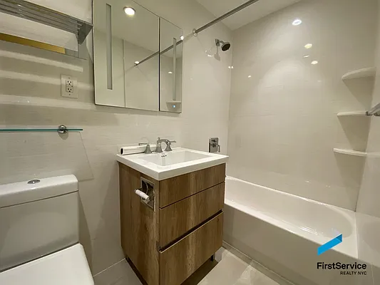 Rented by FirstService Realty (legacy) | media 15