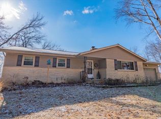 2737 County Road T, Sun Prairie, WI 53590