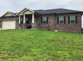 320 Sassenach Dr, Jackson, MO 63755