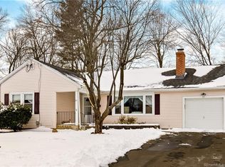 85 Cumberland Rd, West Hartford, CT 06119