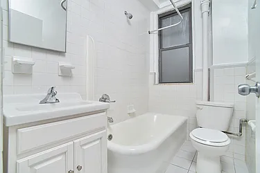 Rented by Living New York