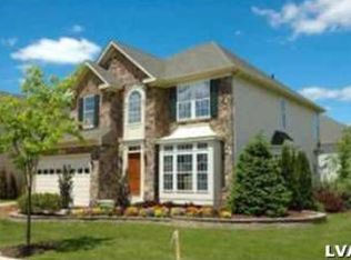 1500 Ciara Dr, Bethlehem, PA 18017