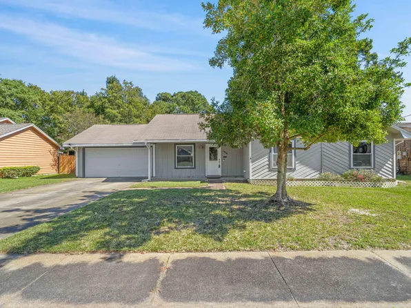 1019 Boulevard De La Parisienne, Mary Esther, FL 32569