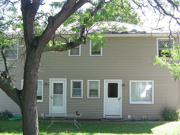Back of house, tree is removed