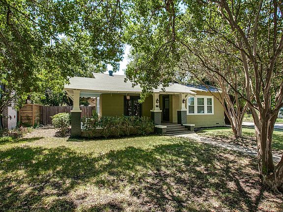 2nd image of 302 Thorman Pl