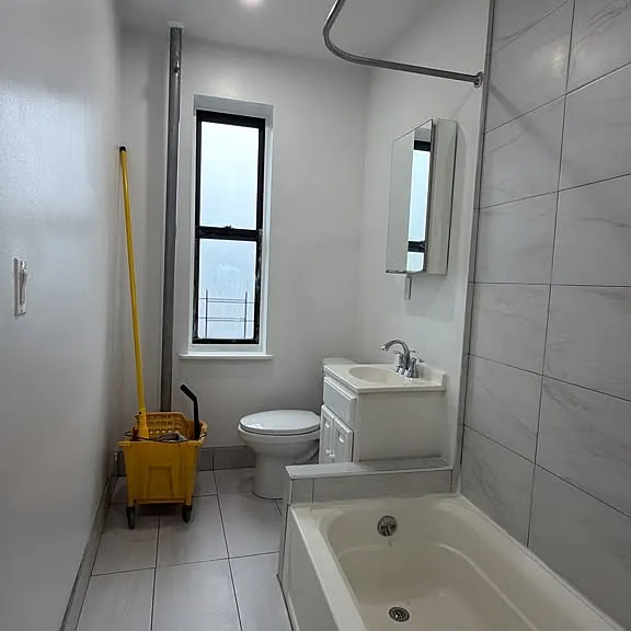 1 E 213th St #23A — Photo 6