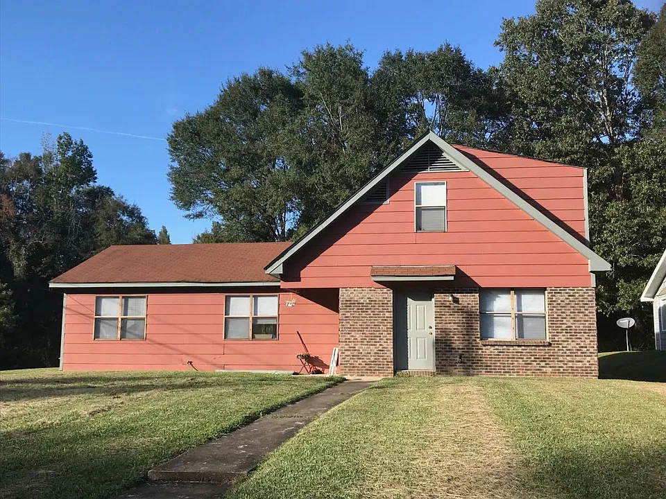 Front of duplex