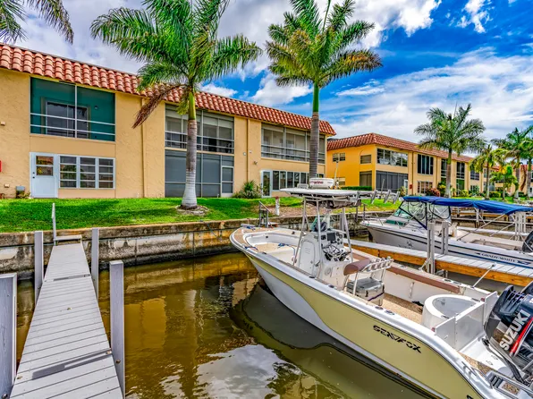 2600 S Kanner Highway #T9, Stuart, FL 34994