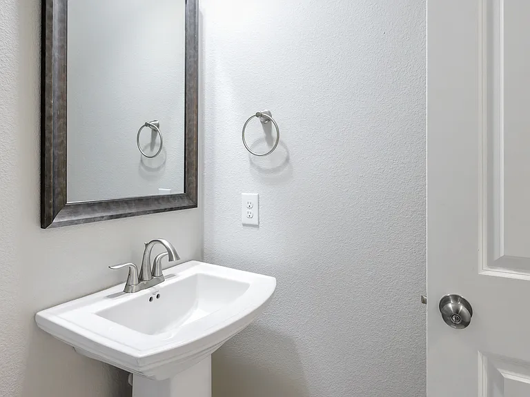 9724 Excursion Dr — Photo 10