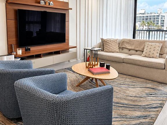 4th image of 2655 Collins Ave APT 503