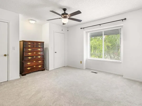 1161 Shadow Lake Cir, Mount Pleasant, SC