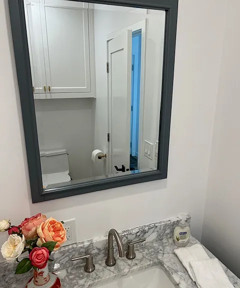 downstairs powder room ( second view)