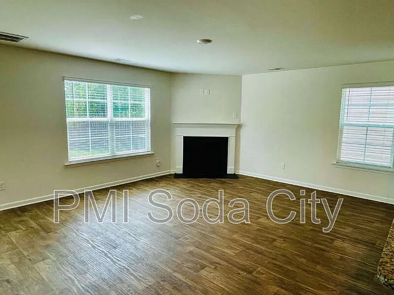 173 Dunham Rd — Photo 16