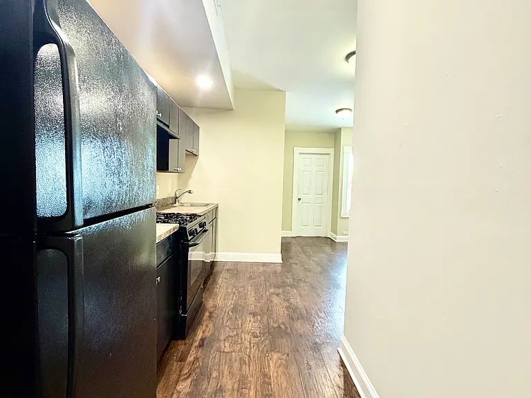 2125 1/2 McCulloh St #3 — Photo 4
