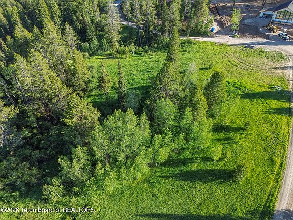 2nd image of LOT 35 Alpine Meadow Loop