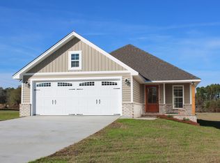 10 N Slade Rd, Sumrall, MS 39482