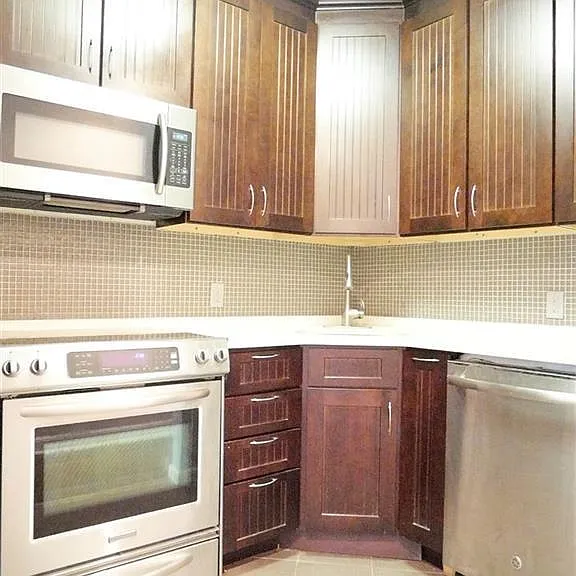 218 Madison St #2FS — Photo 3