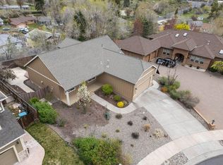 635 Wildland Dr, Klamath Falls, OR 97601