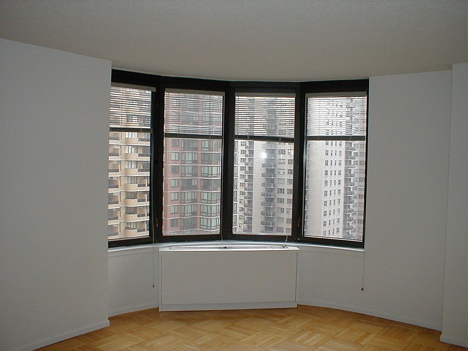 2nd image of 330 E 38th St APT 21I